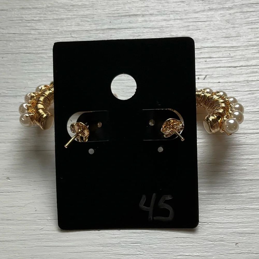 Gold and Pearl Wrapped Hoop Earrings - Picture 3 of 5
